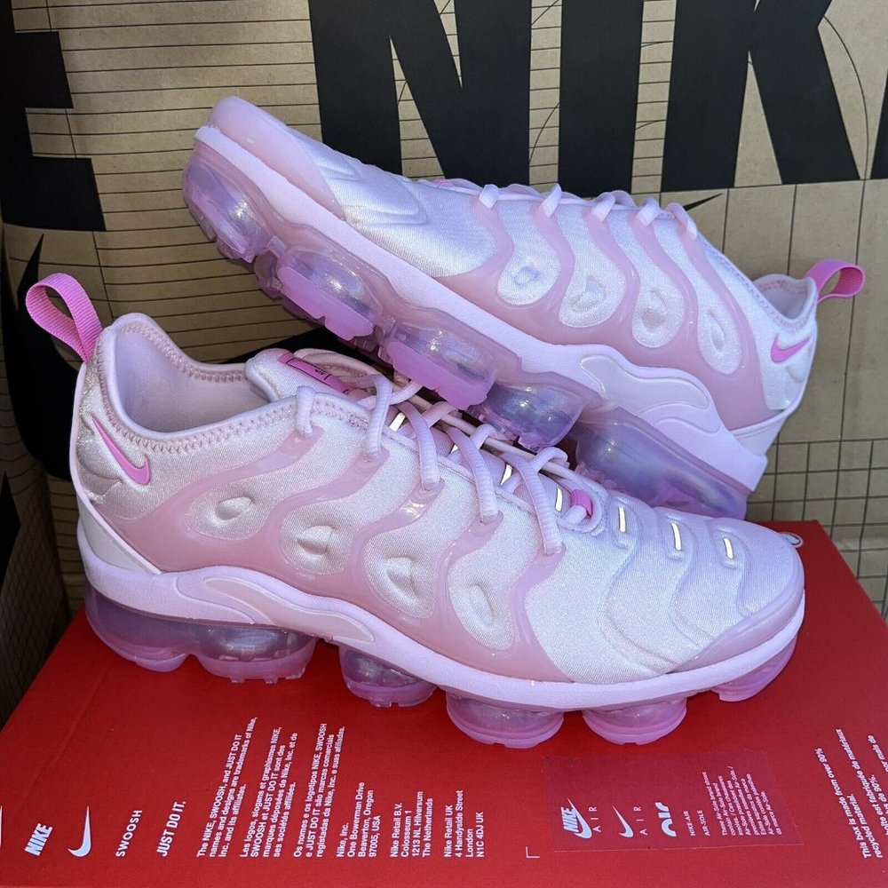 NEW Nike Air VaporMax Plus Light Pink Foam W (FZ3614-686) Women’s Sizes